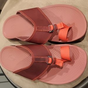 NWOT ~ New Chaco Playa Pro Loop “Spice” W7